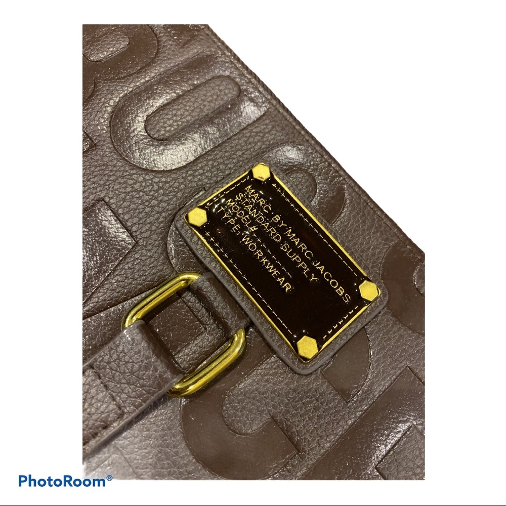 Embossed Wristlet - Picture 2 of 10